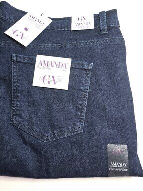 NWT Amanda Gloria Vanderbilt Jeans 22